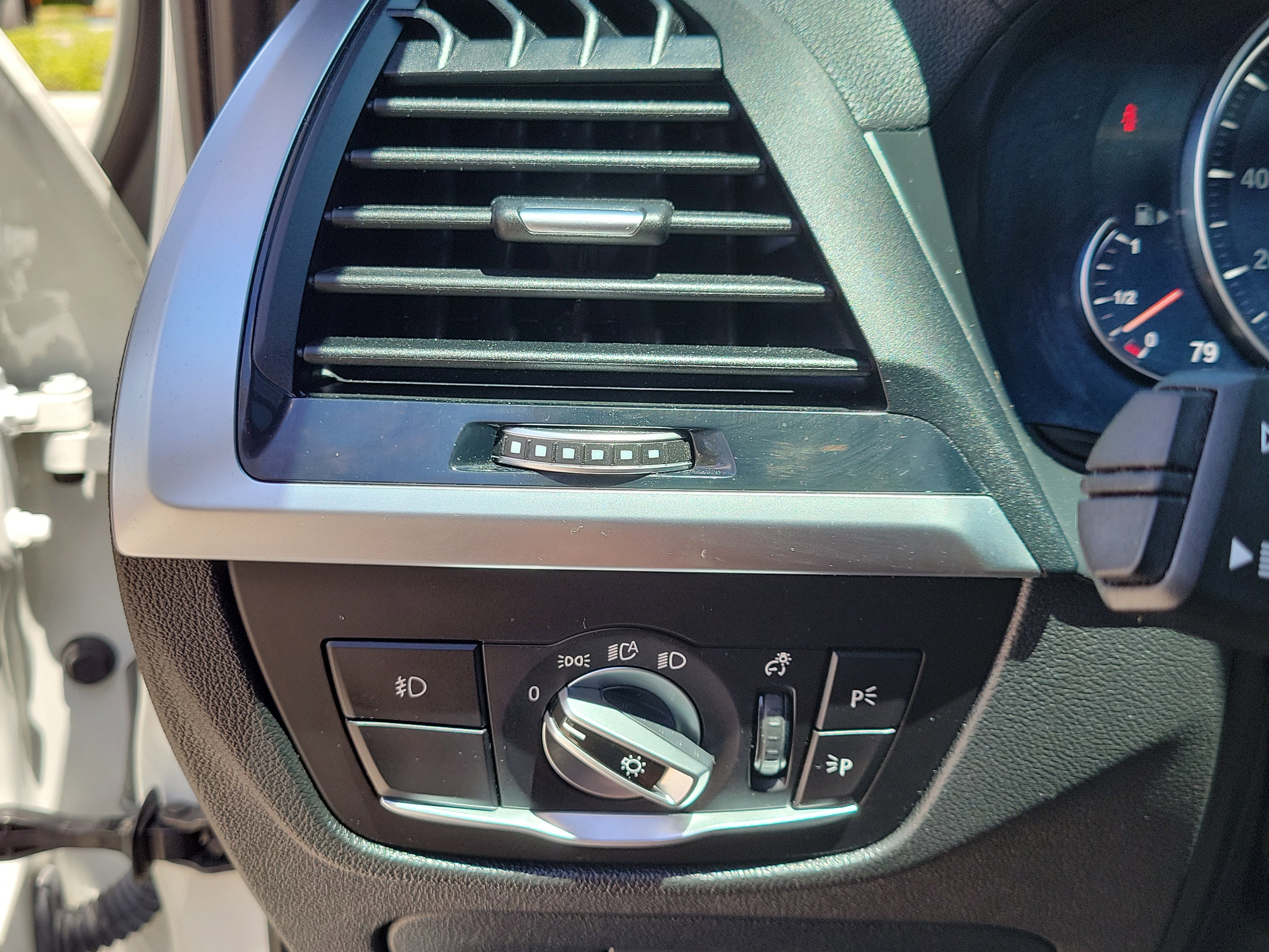 Used 2018 BMW X3 M40i image 20