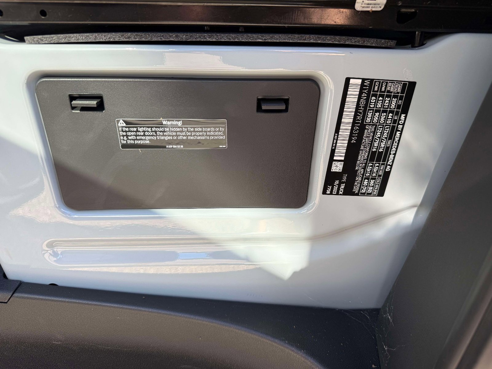 Used 2024 Mercedes-Benz Sprinter 144 Cargo image 18