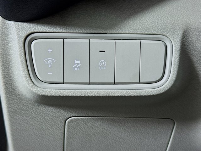 Certified 2023 Kia Soul LX w/ LX Technology Package FWD image 10