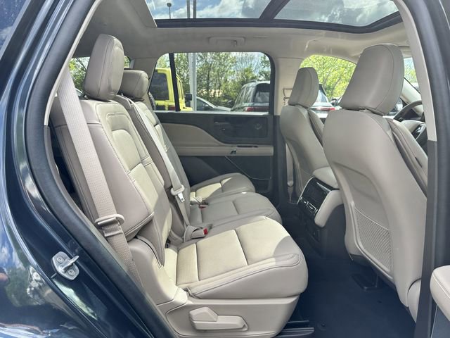Certified 2024 Lincoln Aviator Reserve w/ Elements Package Plus image 37