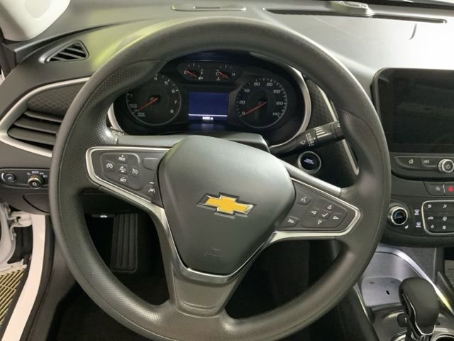 Used 2025 Chevrolet Malibu LT image 18