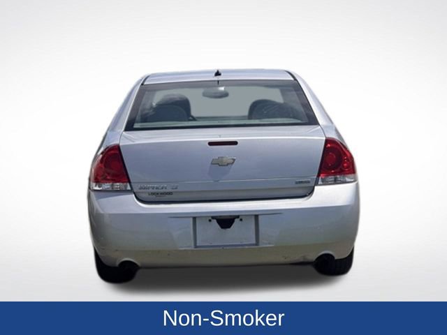 Used 2016 Chevrolet Impala LT FWD image 11