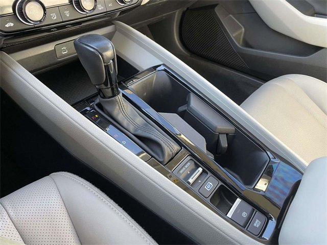 Used 2023 Honda Accord EX-L image 31