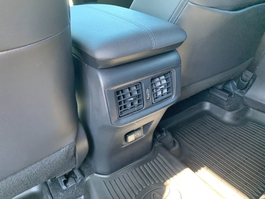 Used 2024 Toyota RAV4 XSE w/ Advanced Technology Package image 15