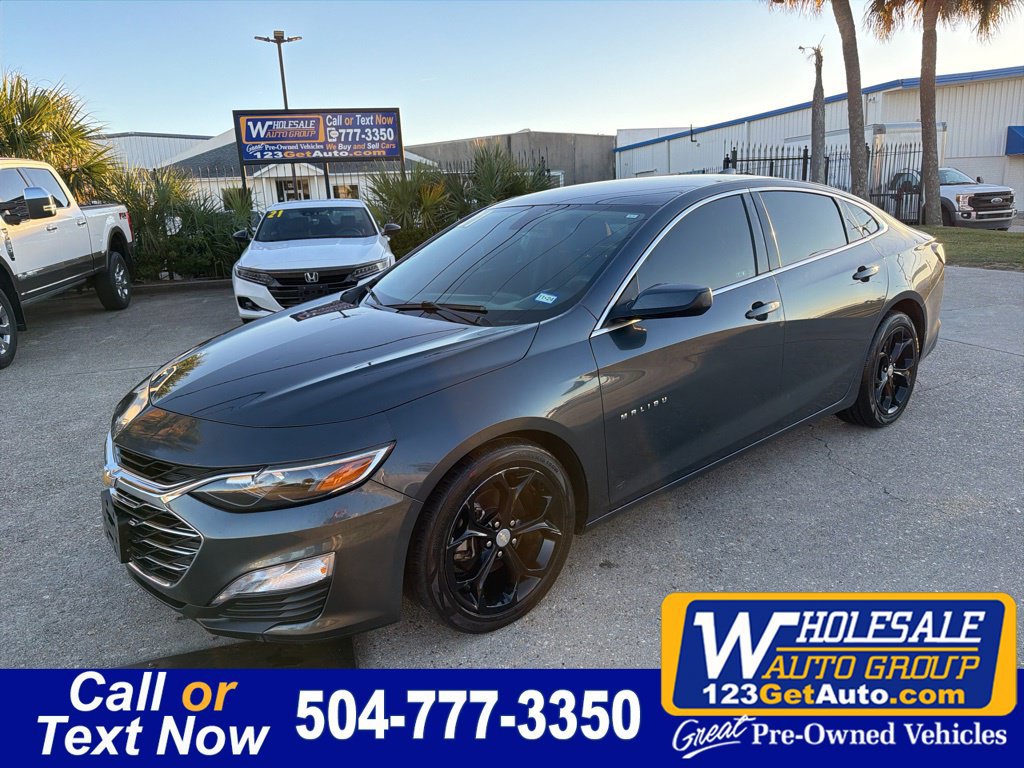Used 2021 Chevrolet Malibu LT FWD image 1
