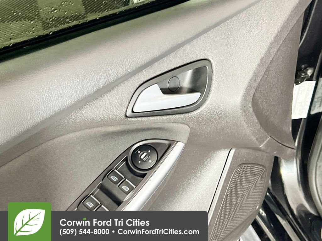 Used 2013 Ford Focus ST image 12