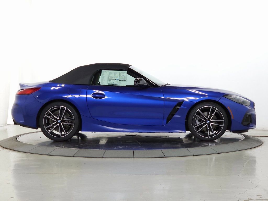 New 2026 BMW Z4 sDrive30i w/ Premium Package RWD image 9