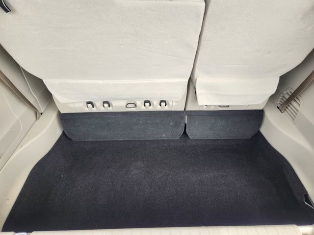 Used 2019 Chrysler Pacifica Limited w/ Tire & Wheel Group image 35