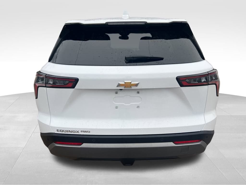 Used 2025 Chevrolet Equinox LT image 5
