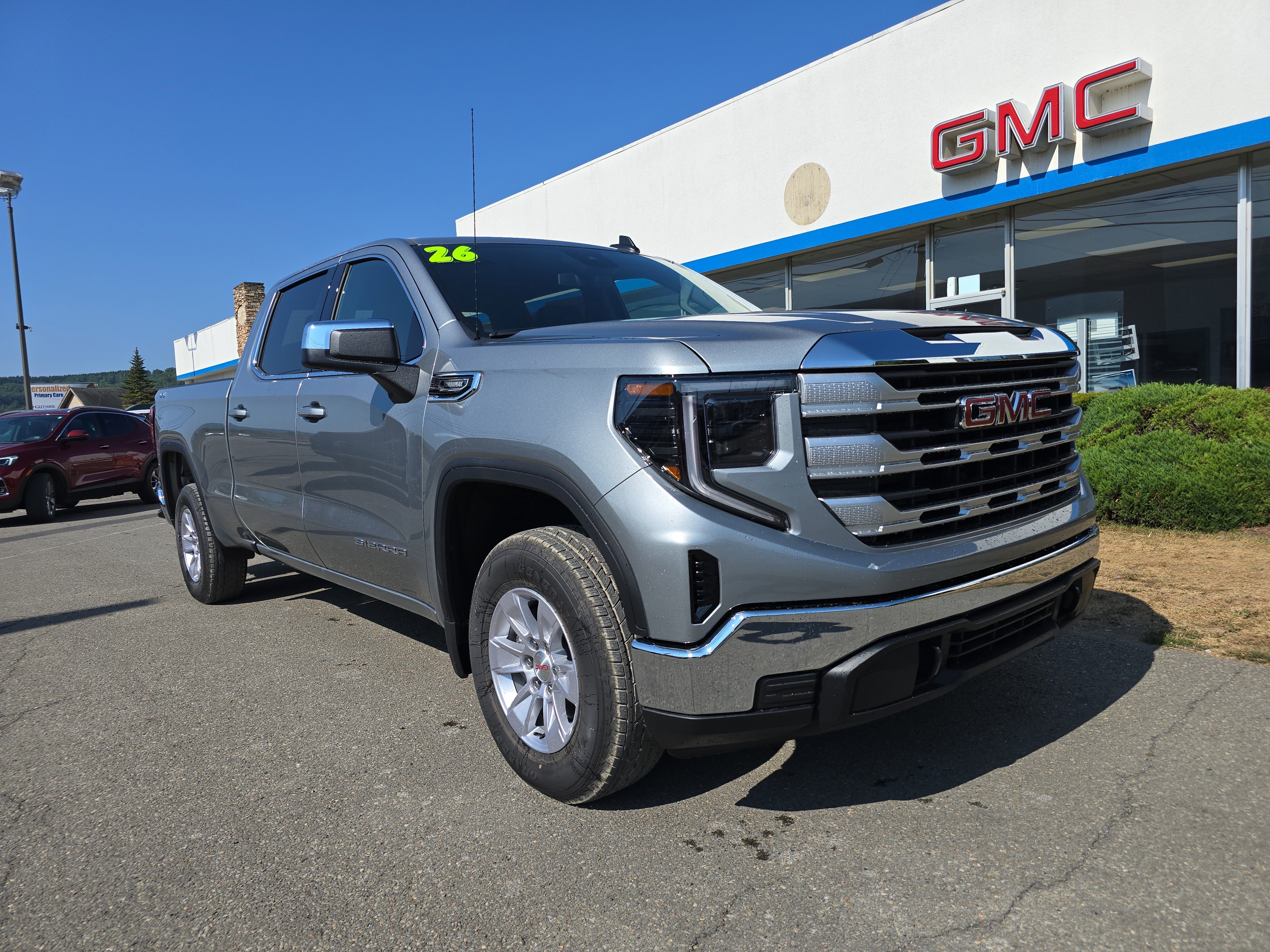 New 2026 GMC Sierra 1500 SLE image 1