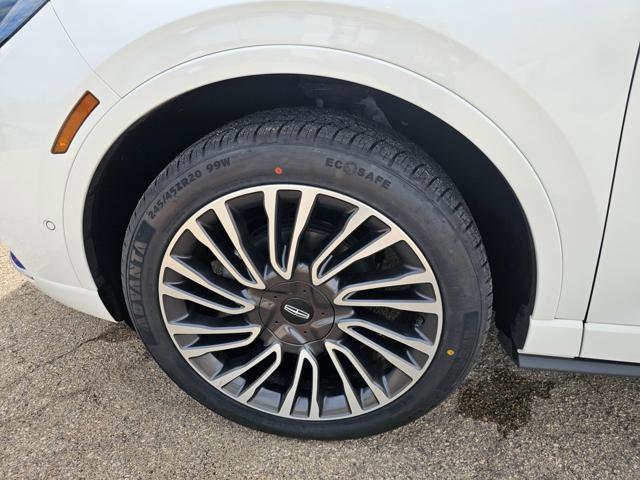 Used 2020 Lincoln Corsair Reserve w/ Equipment Group 201A image 6