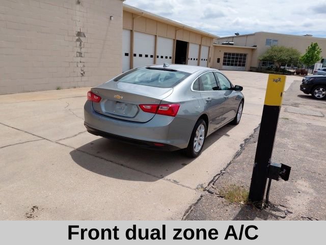 Used 2025 Chevrolet Malibu LT FWD image 4