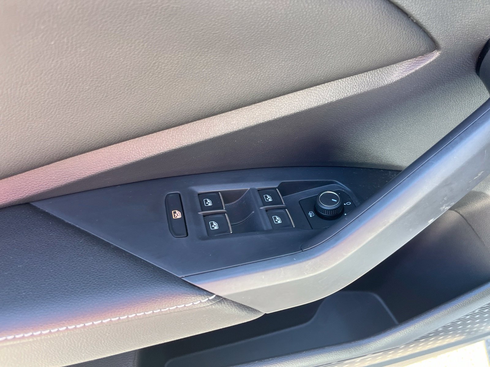 Certified 2023 Volkswagen Jetta Sport FWD image 12