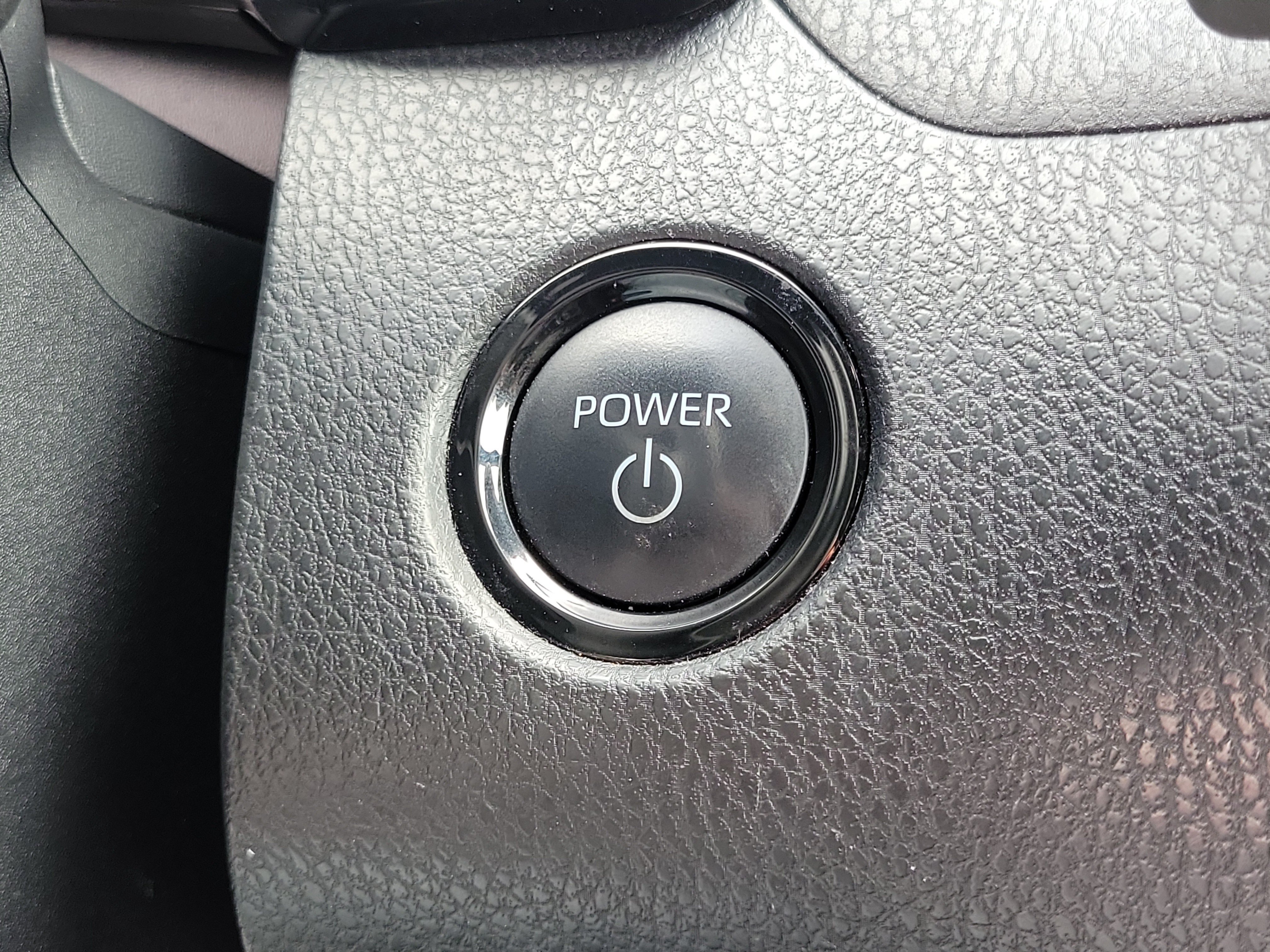 Used 2025 Toyota Camry SE FWD image 28