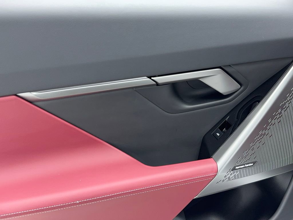 Used 2026 BMW 530i xDrive image 43