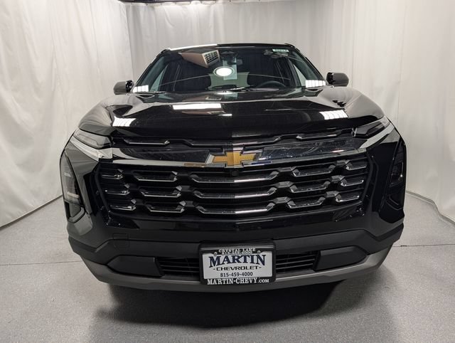New 2027 Chevrolet Equinox LT w/ Convenience Package II FWD image 7