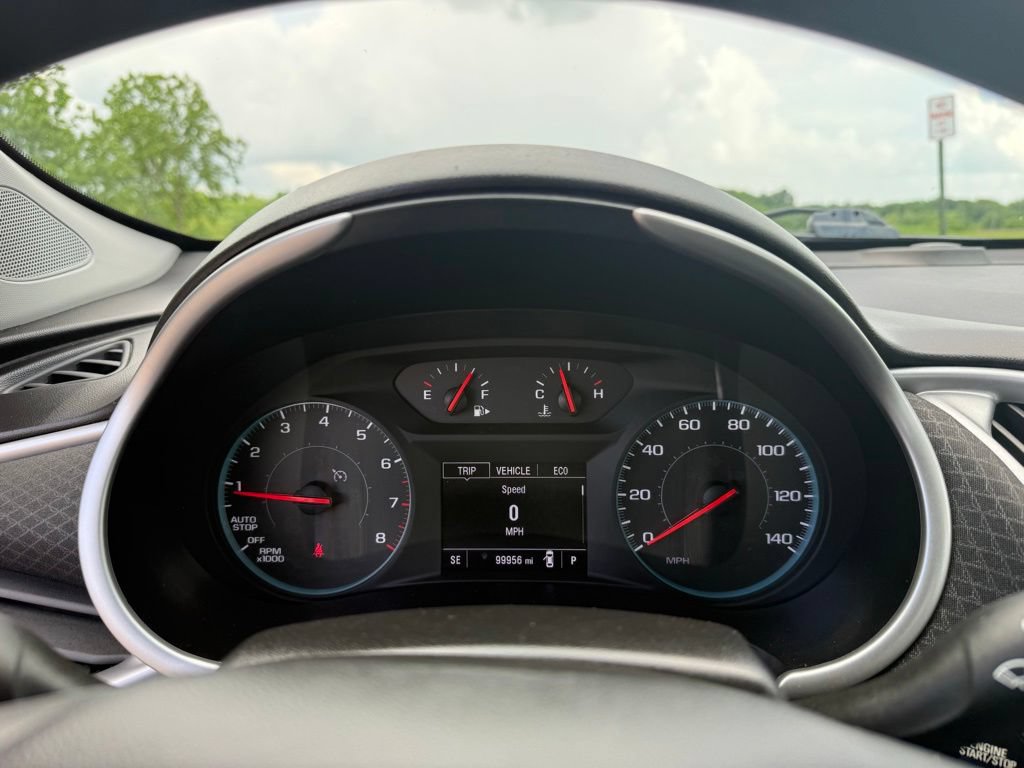 Used 2023 Chevrolet Malibu LT w/ Driver Confidence Package FWD image 34