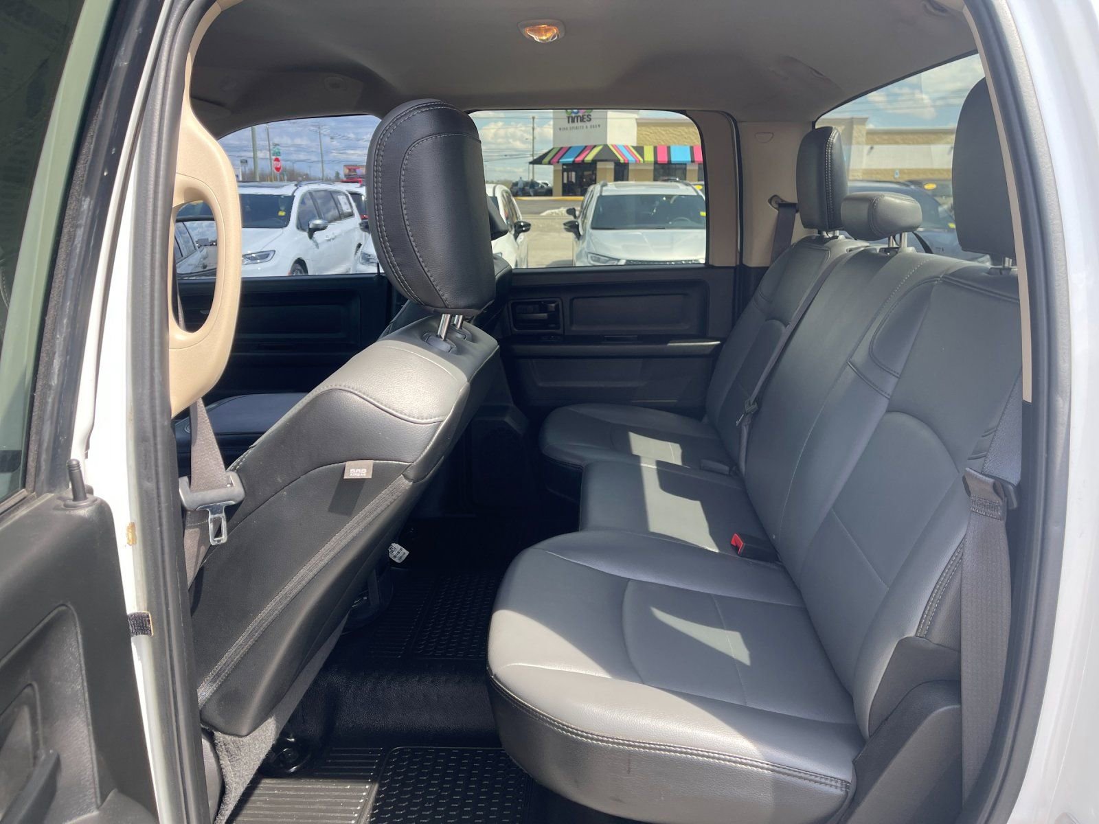 Used 2020 RAM 2500 Tradesman w/ Chrome Appearance Group image 14