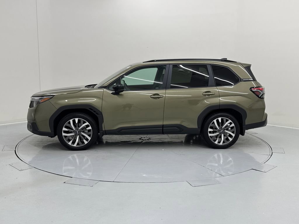 Used 2026 Subaru Forester Touring image 3