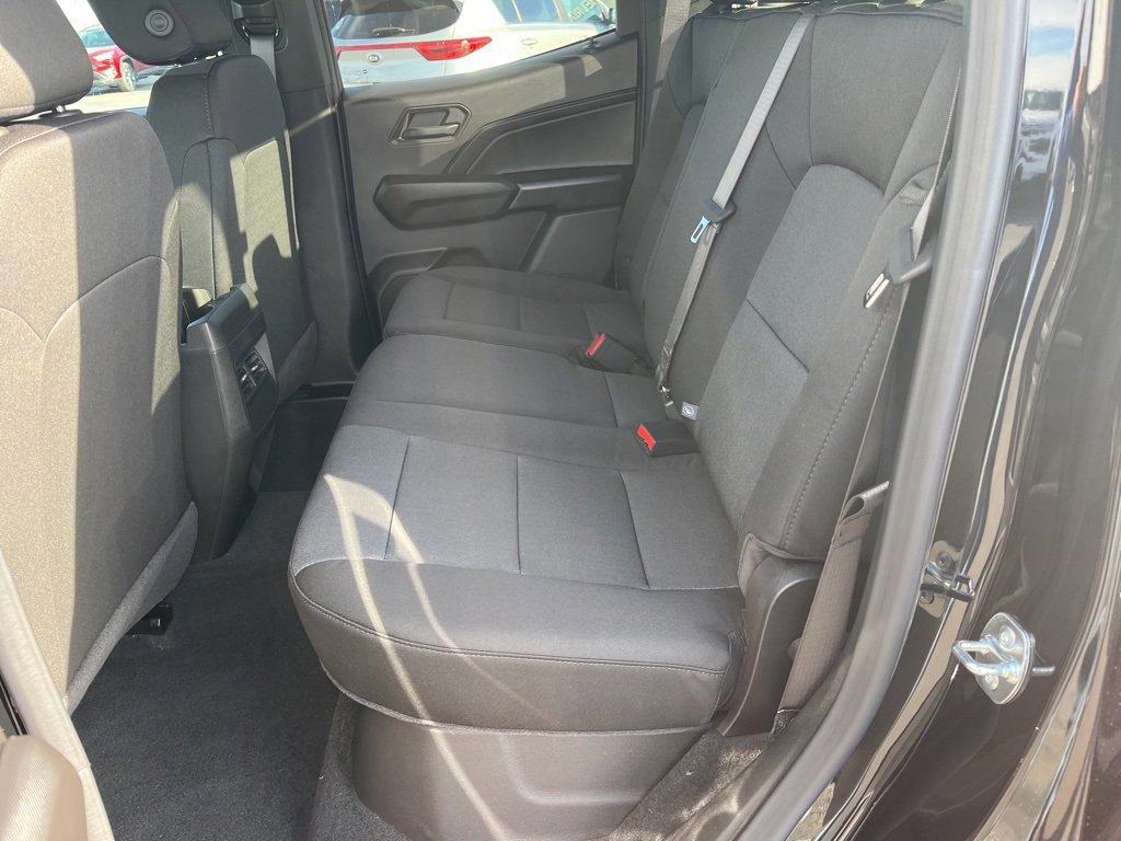 New 2026 Chevrolet Colorado W/T image 12