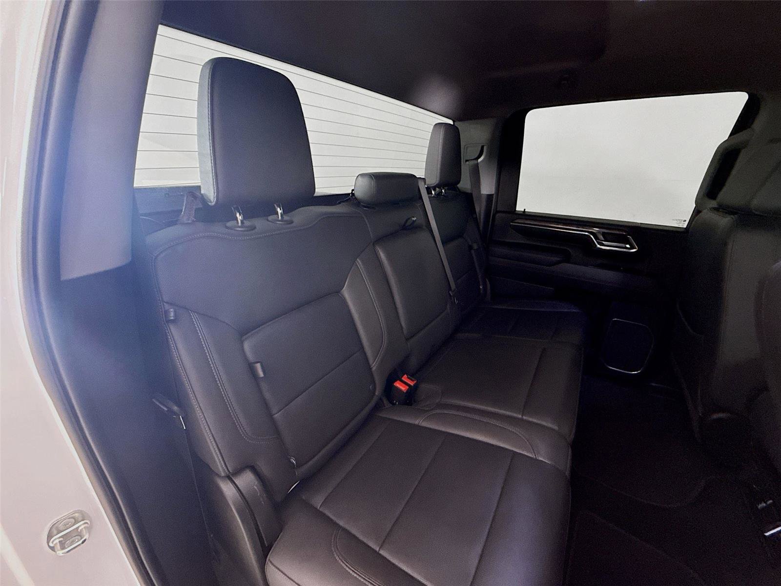 Used 2024 Chevrolet Silverado 2500 LTZ image 24