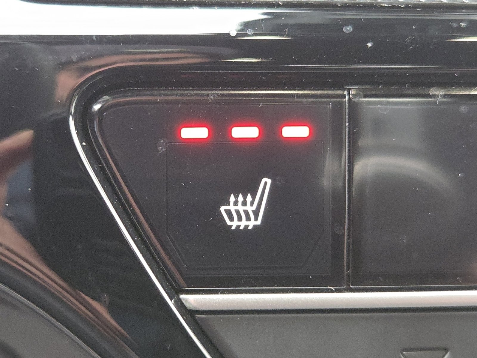 Certified 2024 Honda CR-V Sport Touring image 6