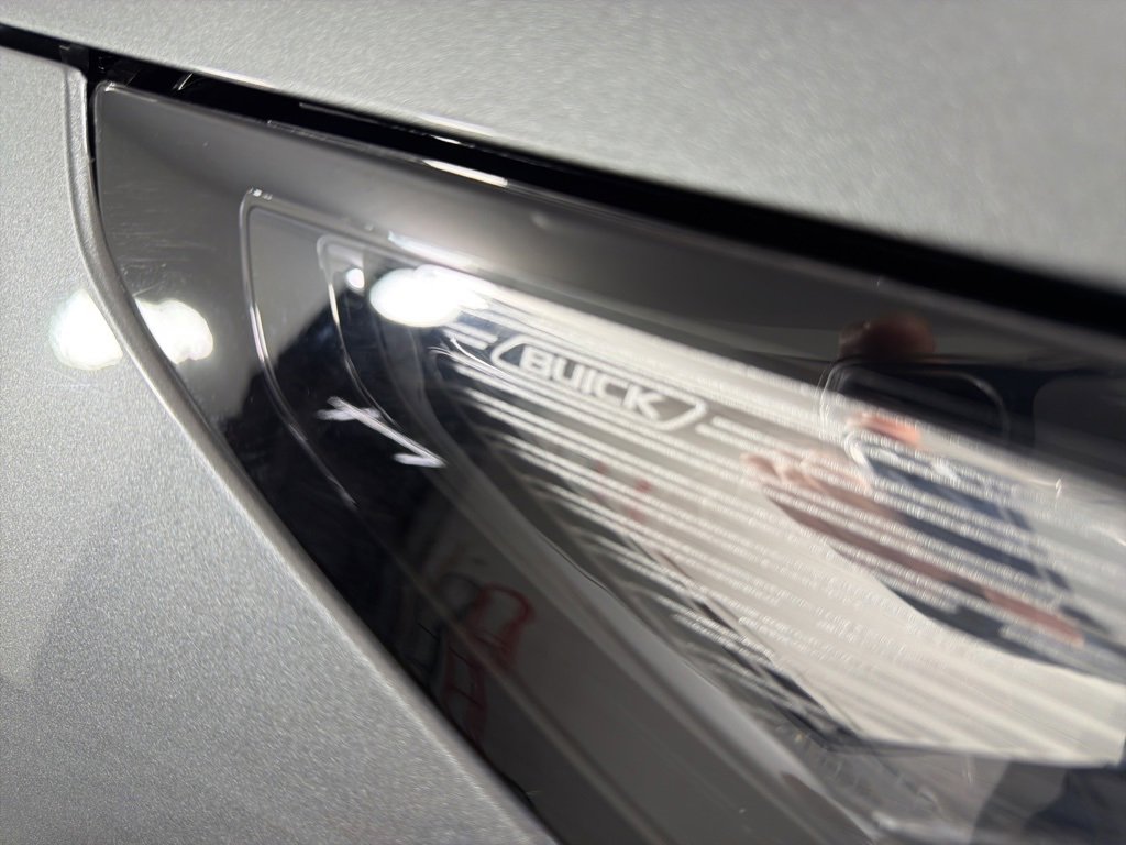 Used 2025 Buick Enclave Sport Touring image 10
