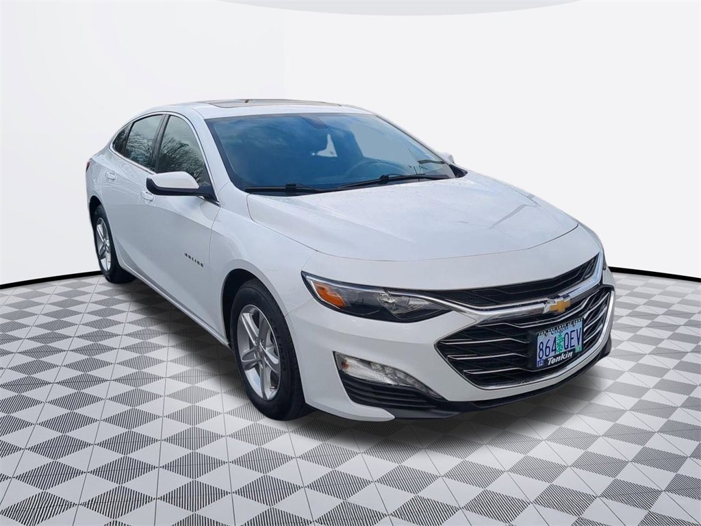 Used 2022 Chevrolet Malibu LT image 8