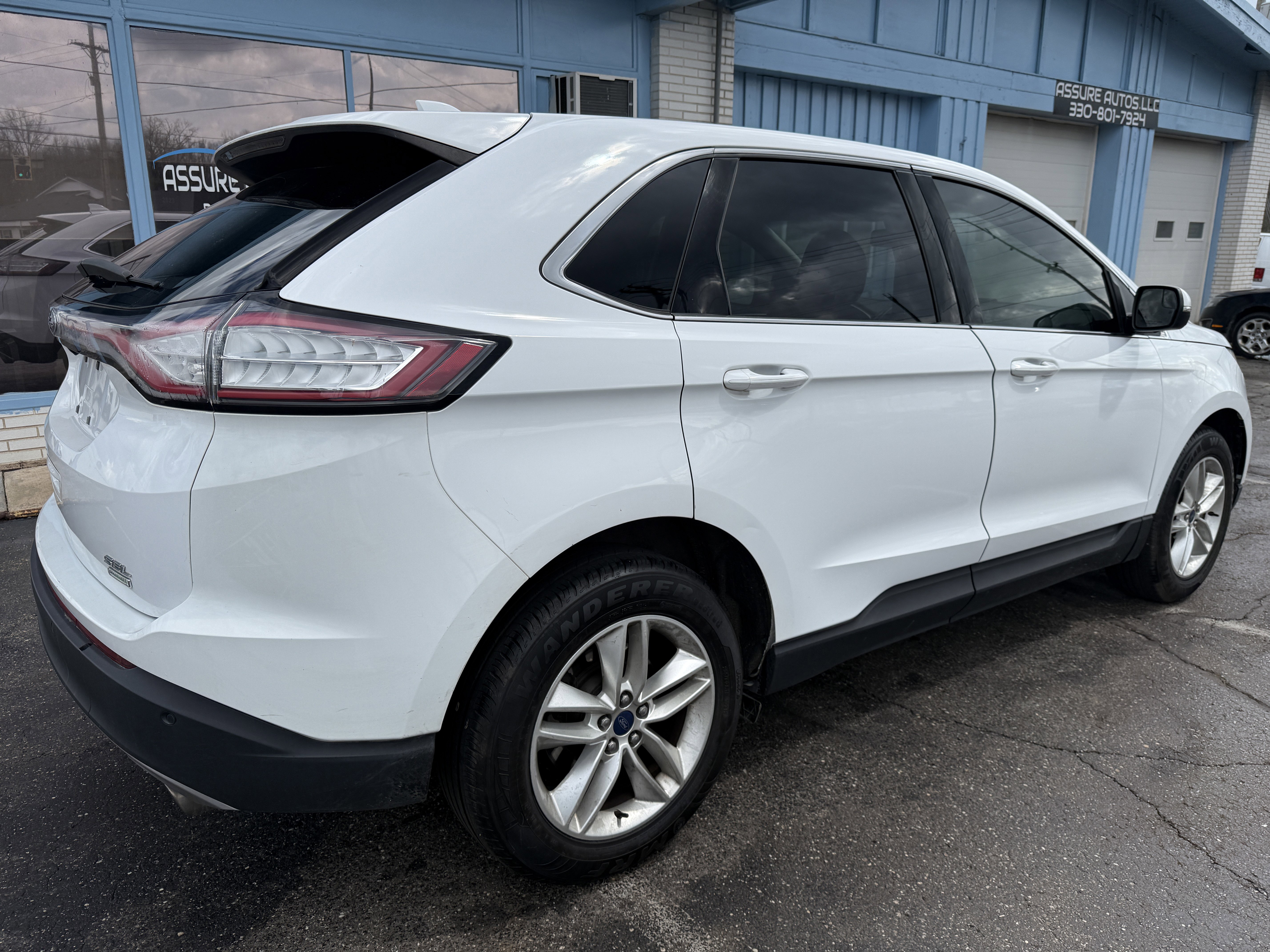 Used 2017 Ford Edge SEL w/ Equipment Group 201A image 5