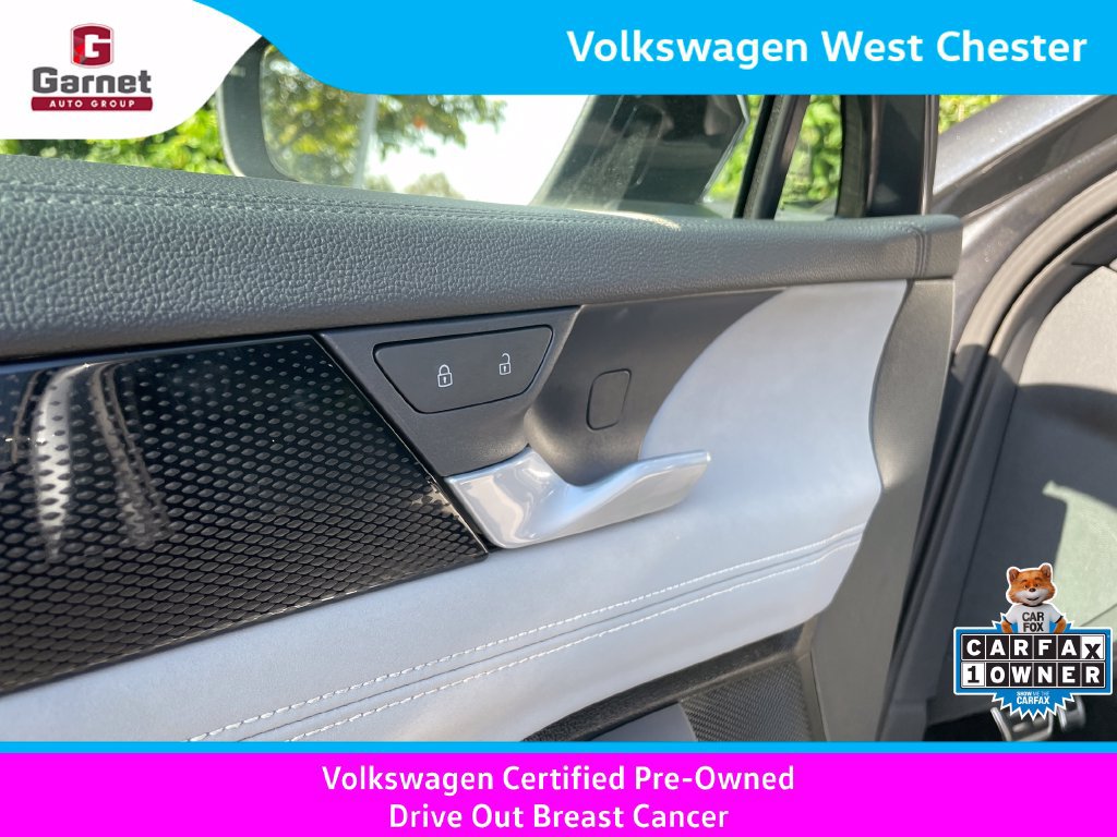 Certified 2025 Volkswagen Tiguan SE R-Line AWD/4WD image 14