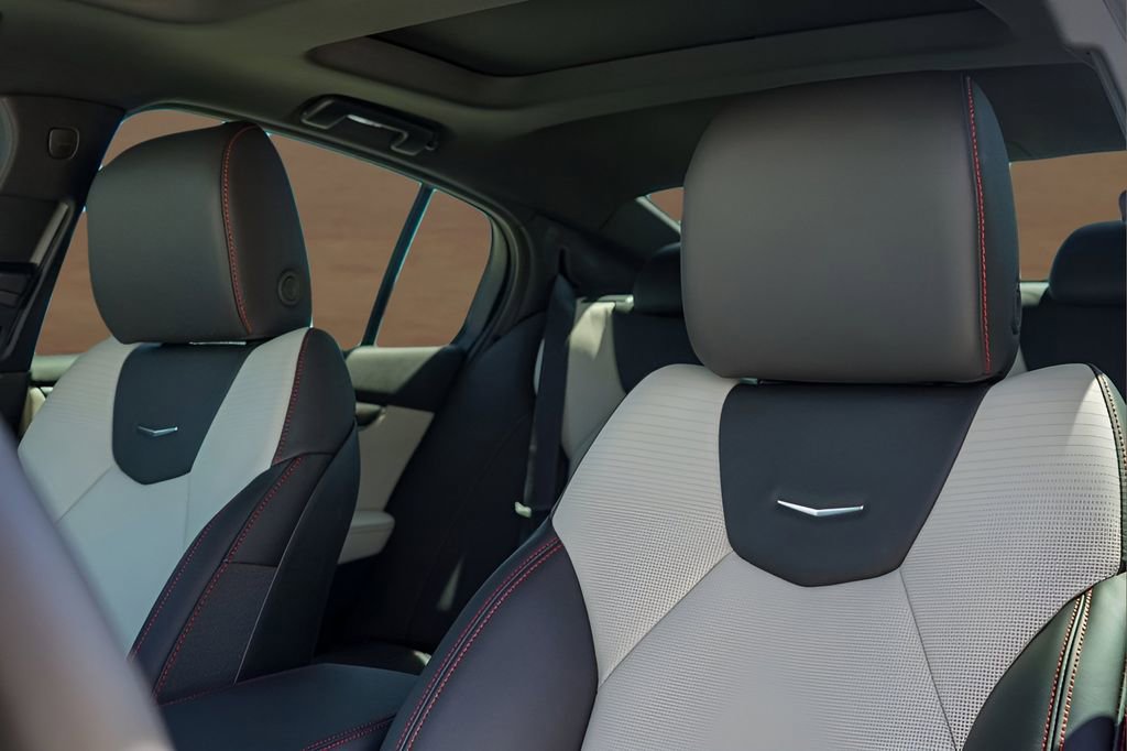 New 2026 Cadillac CT5 V w/ Technology Package image 11