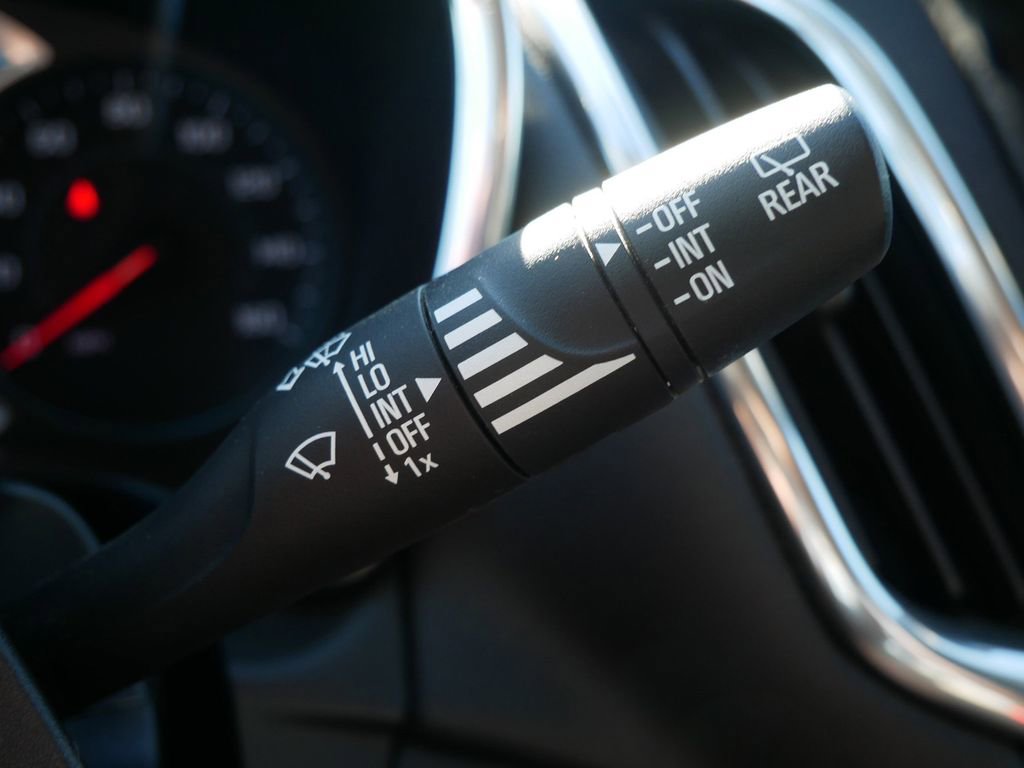 Used 2019 Chevrolet Equinox LT image 27