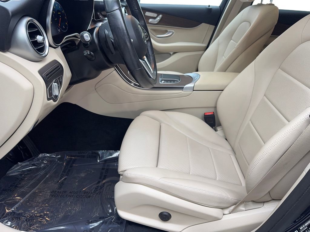 Used 2022 Mercedes-Benz GLC 300 4MATIC image 26