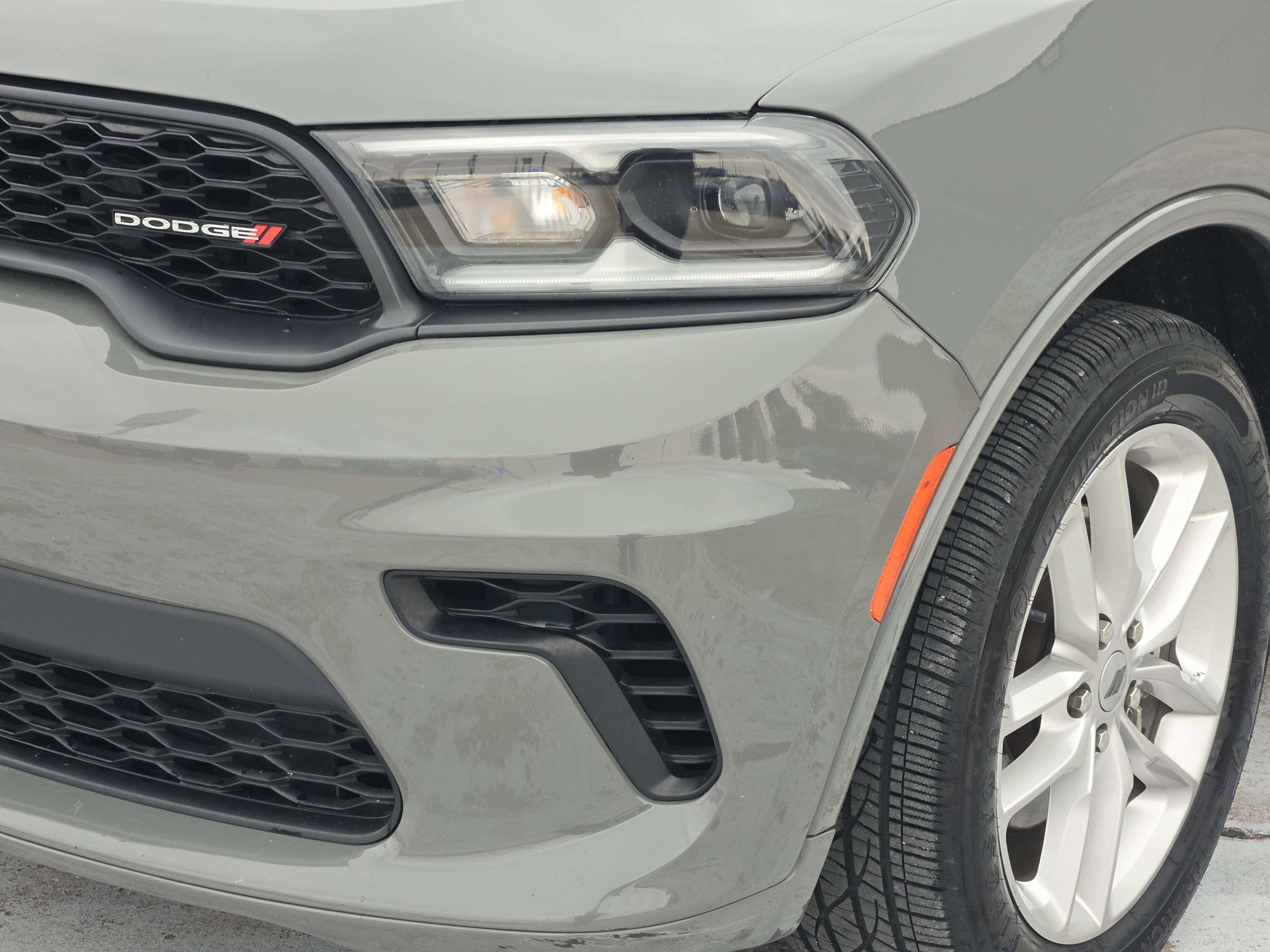 Used 2023 Dodge Durango GT image 11