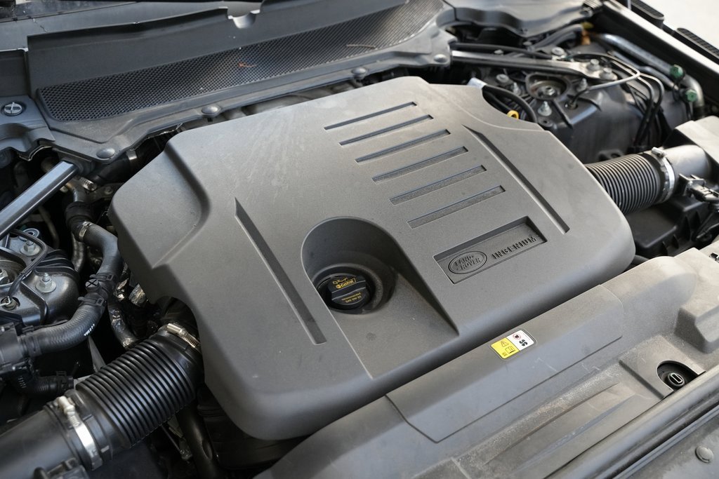 Used 2020 Land Rover Range Rover Sport HSE image 55