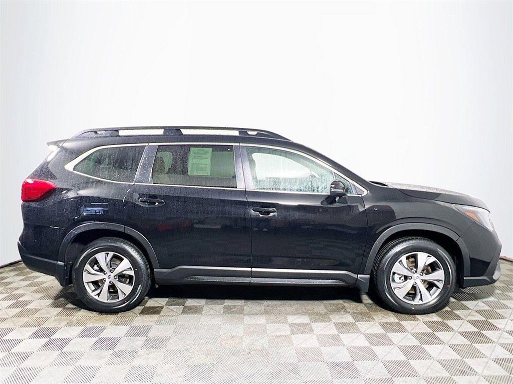 Used 2023 Subaru Ascent Premium w/ Convenience Package image 9