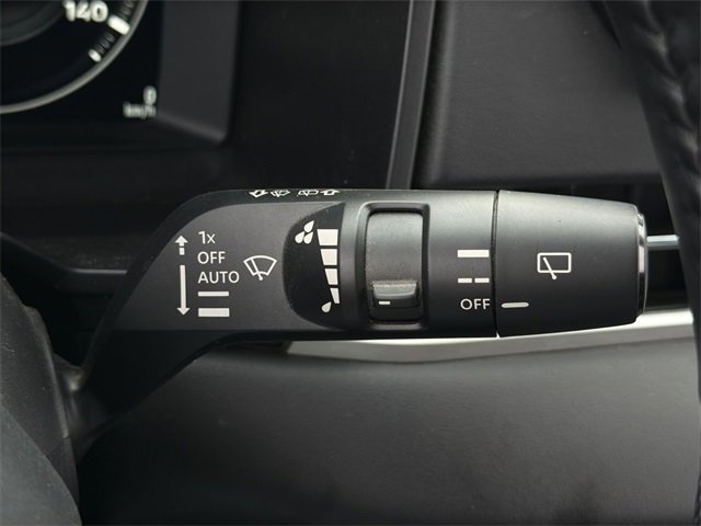 Used 2023 Mitsubishi Outlander SEL image 34