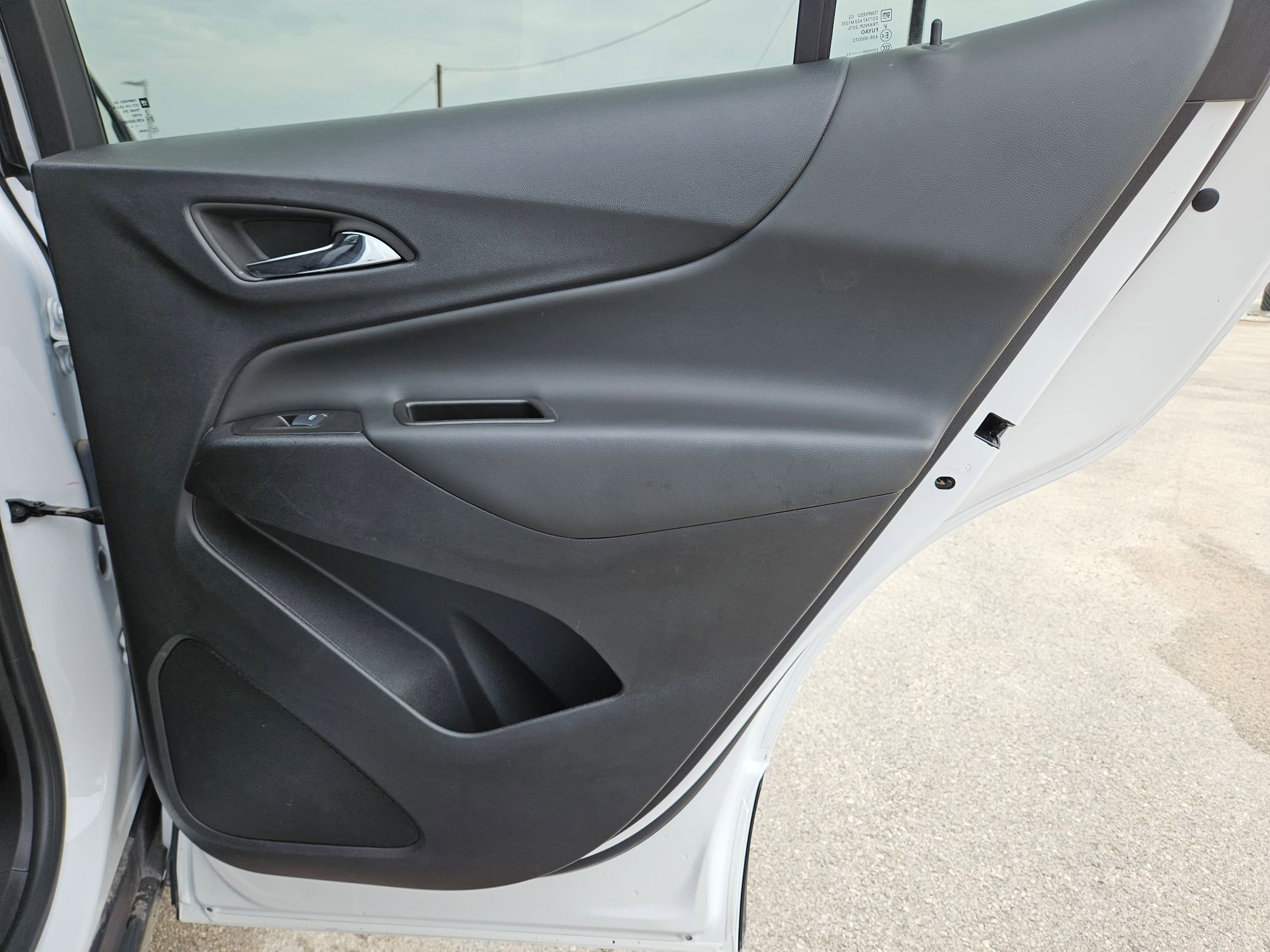 Used 2024 Chevrolet Equinox LT image 26