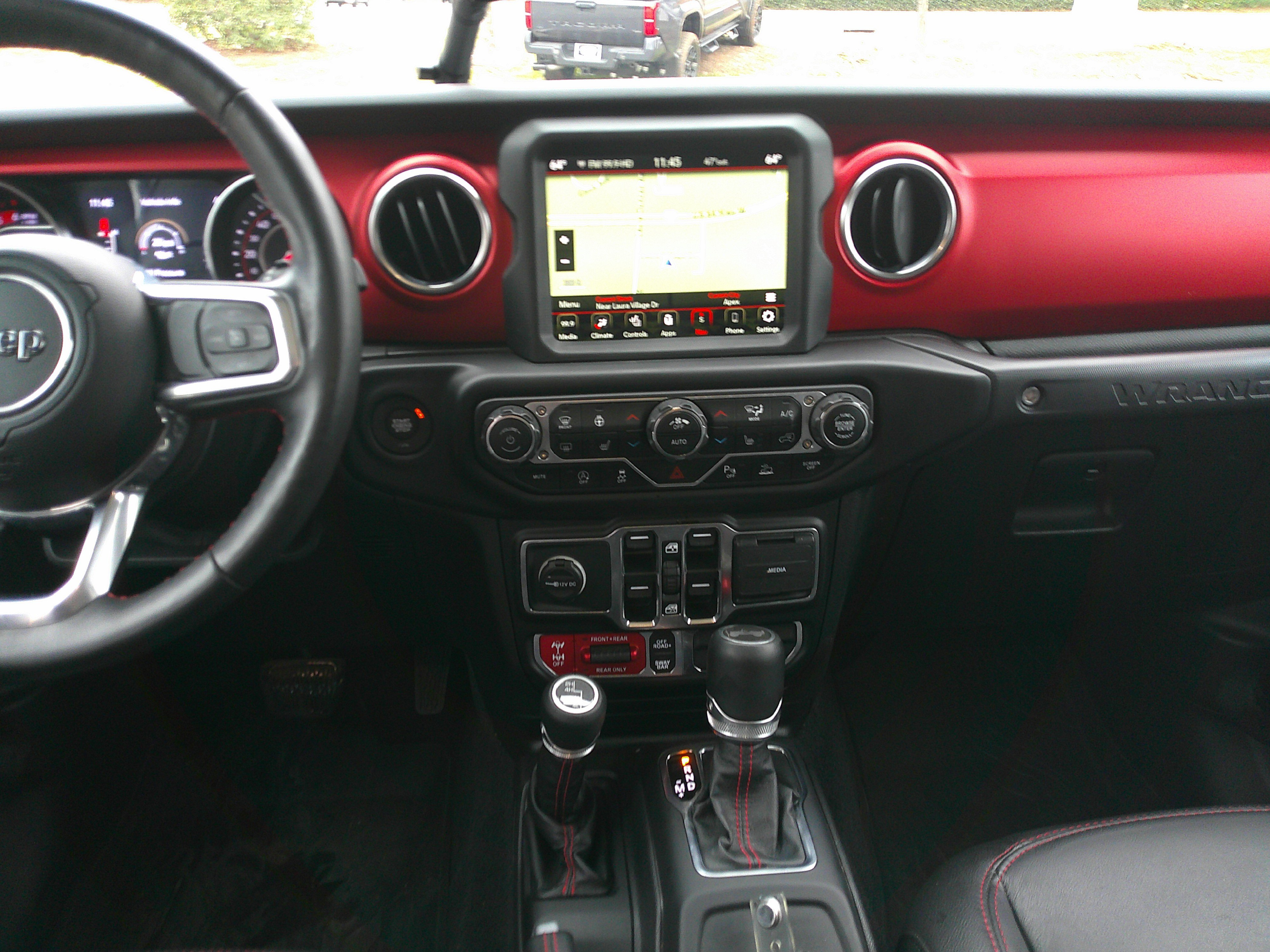 Used 2021 Jeep Wrangler Unlimited Rubicon AWD/4WD image 31