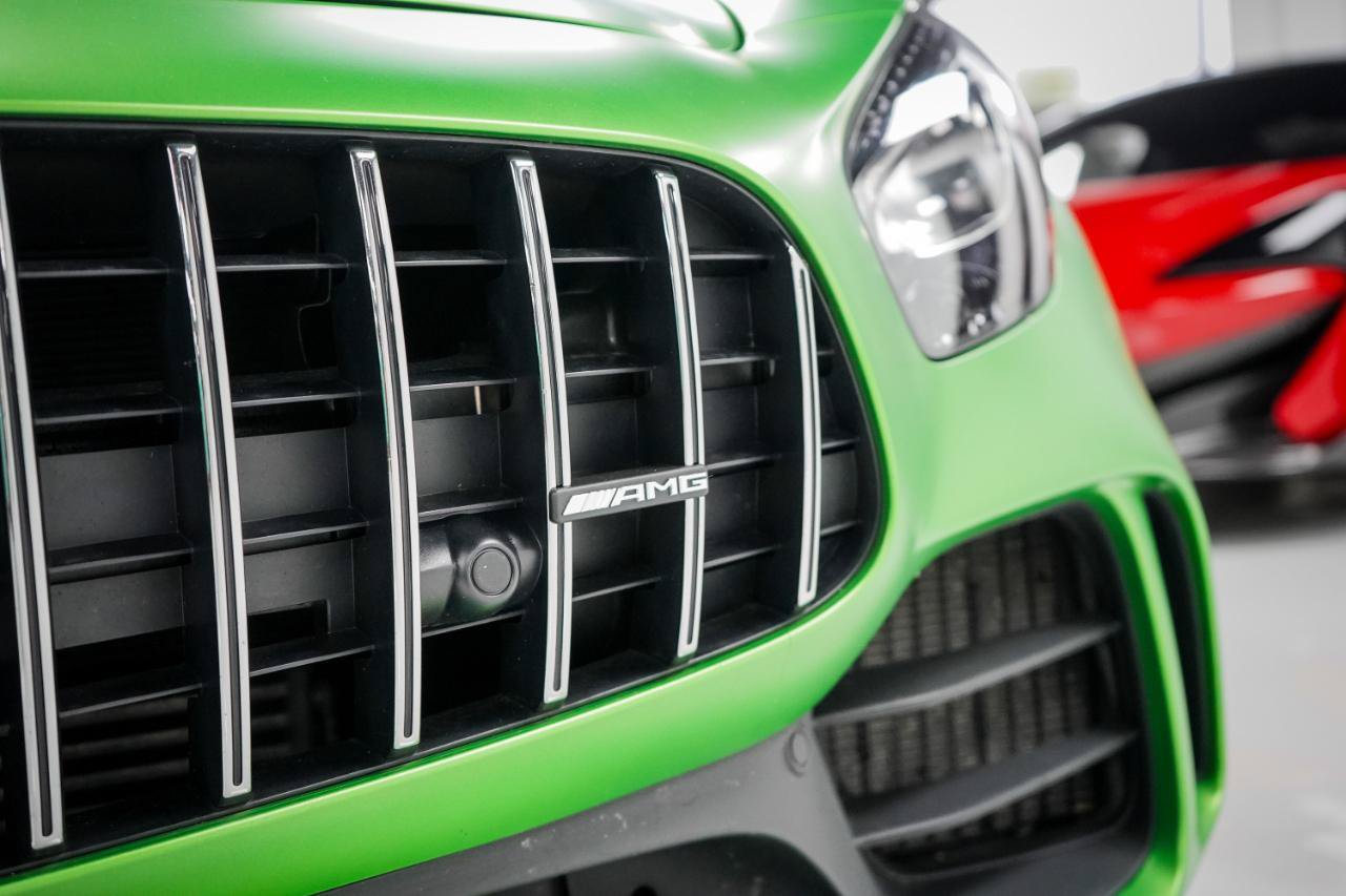 Used 2018 Mercedes-Benz AMG GT R image 12