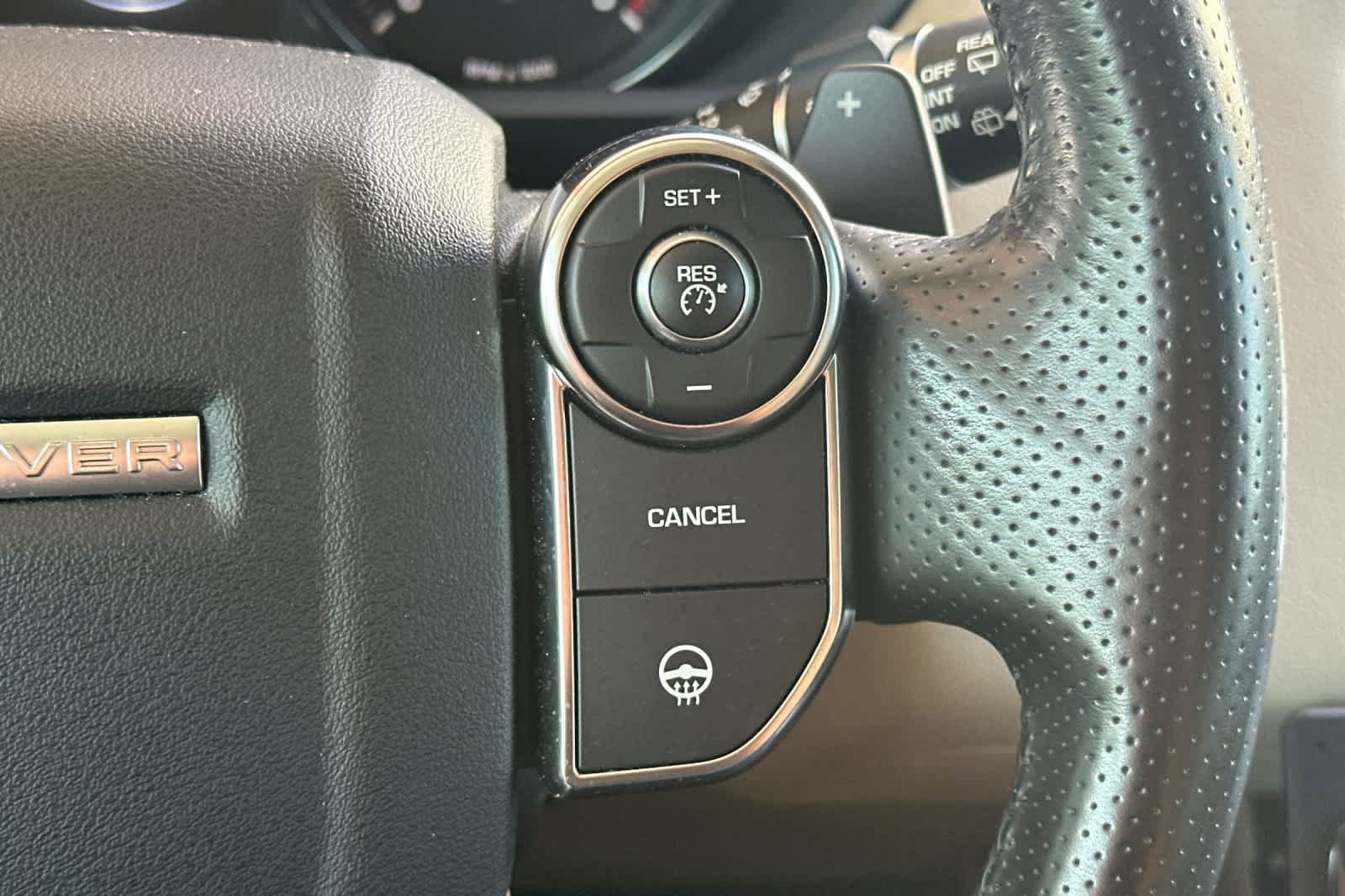 Used 2016 Land Rover Range Rover Sport Supercharged AWD/4WD image 29
