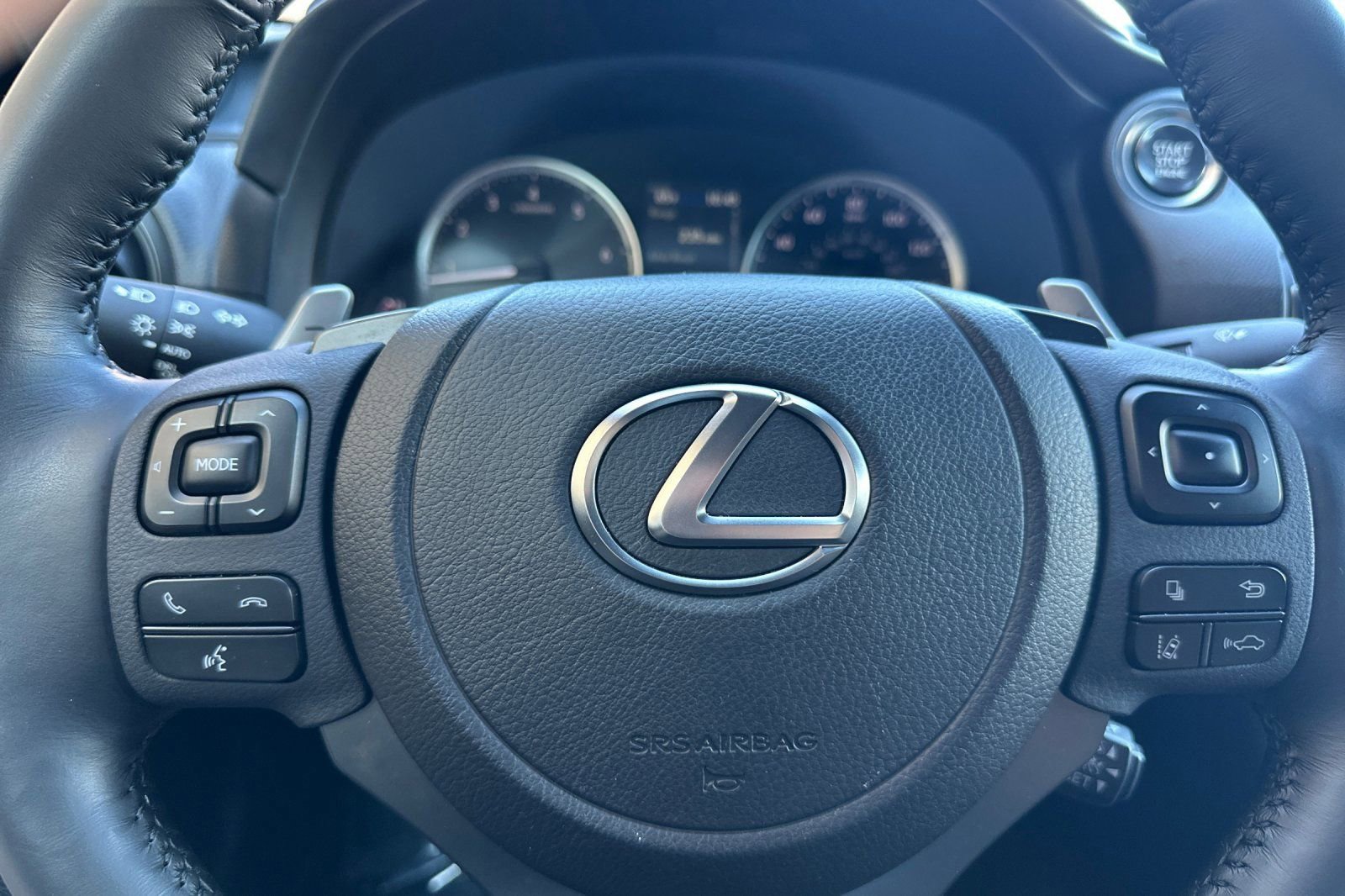 Certified 2025 Lexus IS 350 F Sport image 26