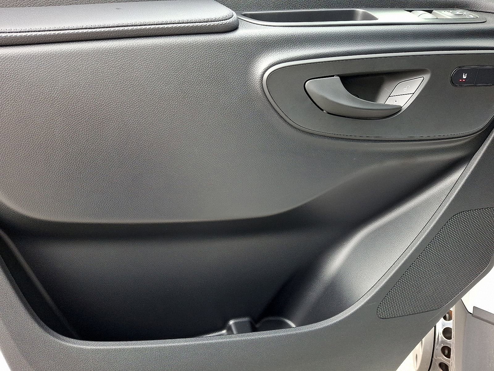 New 2025 Mercedes-Benz Sprinter 3500 image 9