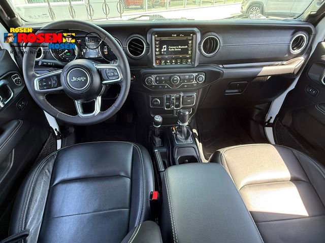Used 2023 Jeep Wrangler Unlimited Sahara w/ Cold Weather Group AWD/4WD image 7
