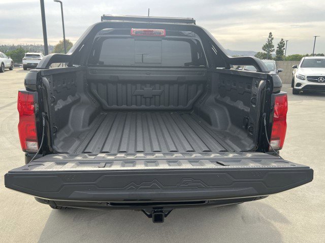 Used 2025 Chevrolet Colorado ZR2 w/ Midnight Edition image 27