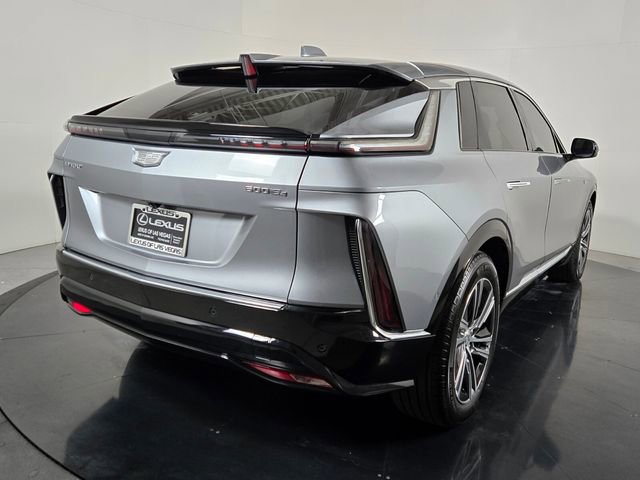 Used 2024 Cadillac Lyriq Luxury image 6