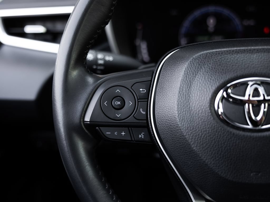 Used 2024 Toyota Corolla XSE FWD image 15