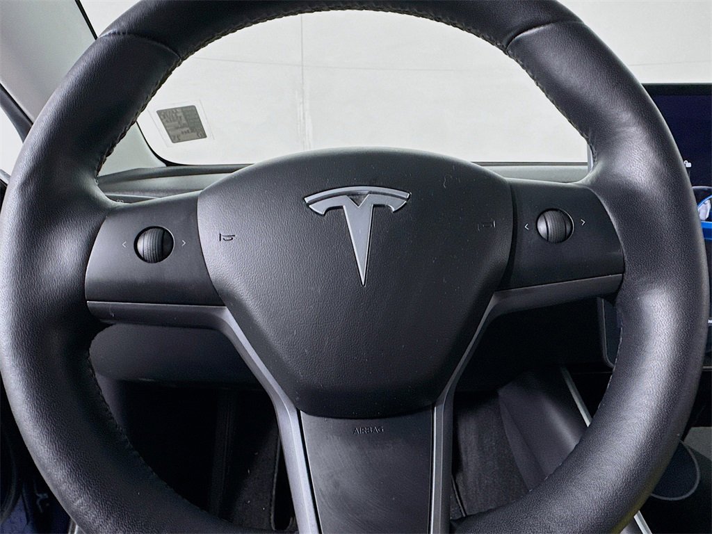 Used 2019 Tesla Model 3 Standard Range Plus image 54