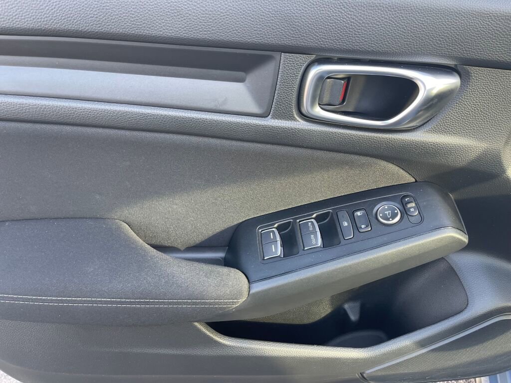 Certified 2024 Honda Civic Sport image 7