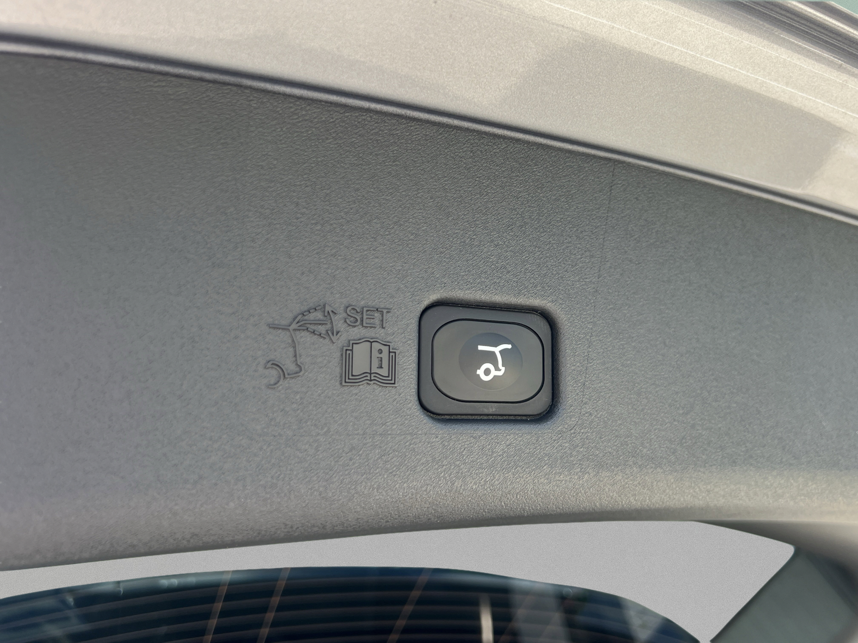 New 2026 Lincoln Nautilus Reserve AWD/4WD image 36